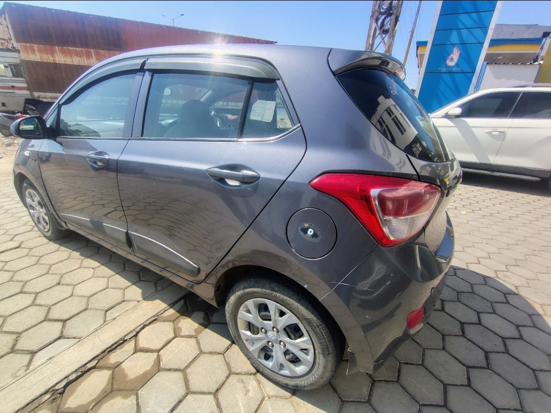 Used 2013 Hyundai Grand i10 Used 2013 Hyundai Grand i10