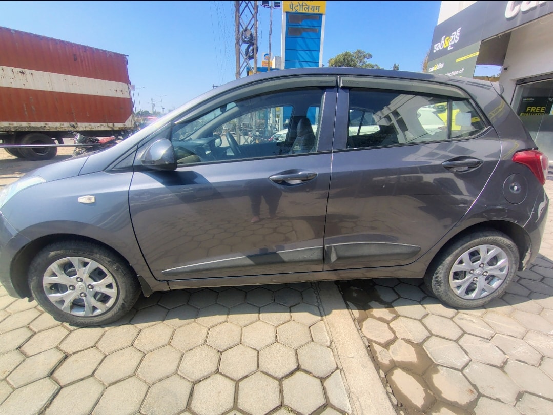 Used 2013 Hyundai Grand i10 Used 2013 Hyundai Grand i10