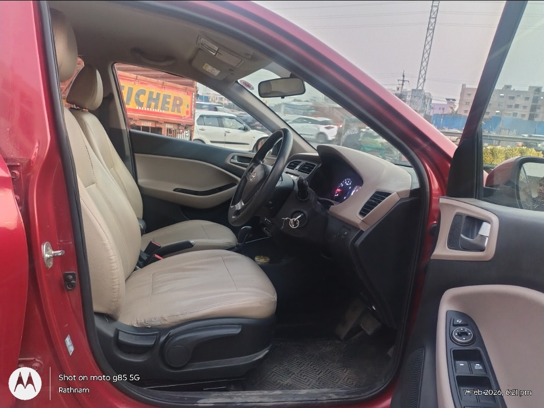 Elite i20 image 15 Elite i20 image 15