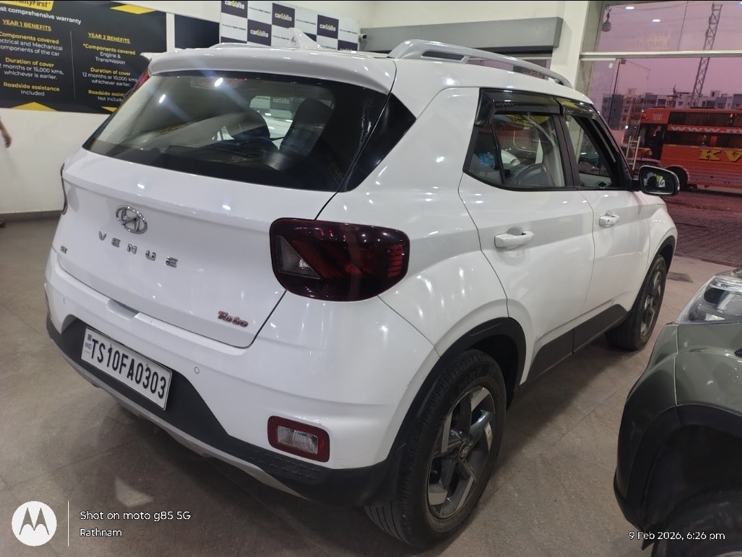 Used 2021 Hyundai Venue Used 2021 Hyundai Venue