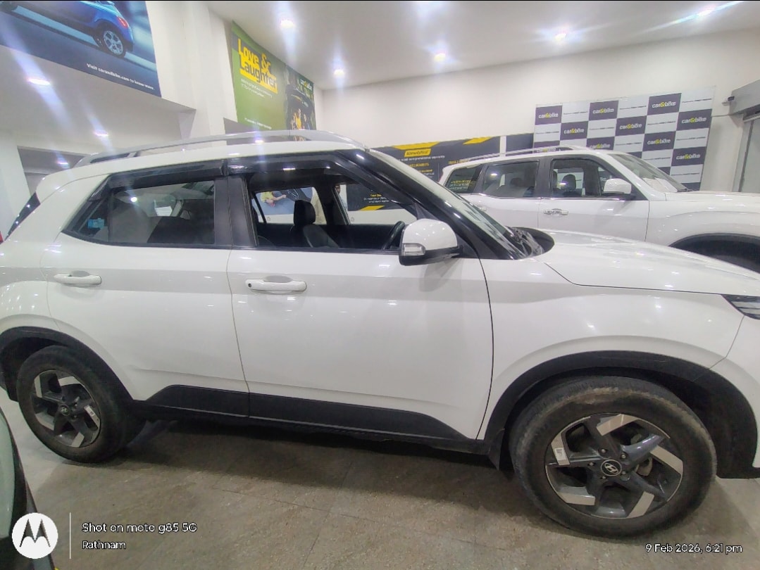 Used 2021 Hyundai Venue Used 2021 Hyundai Venue