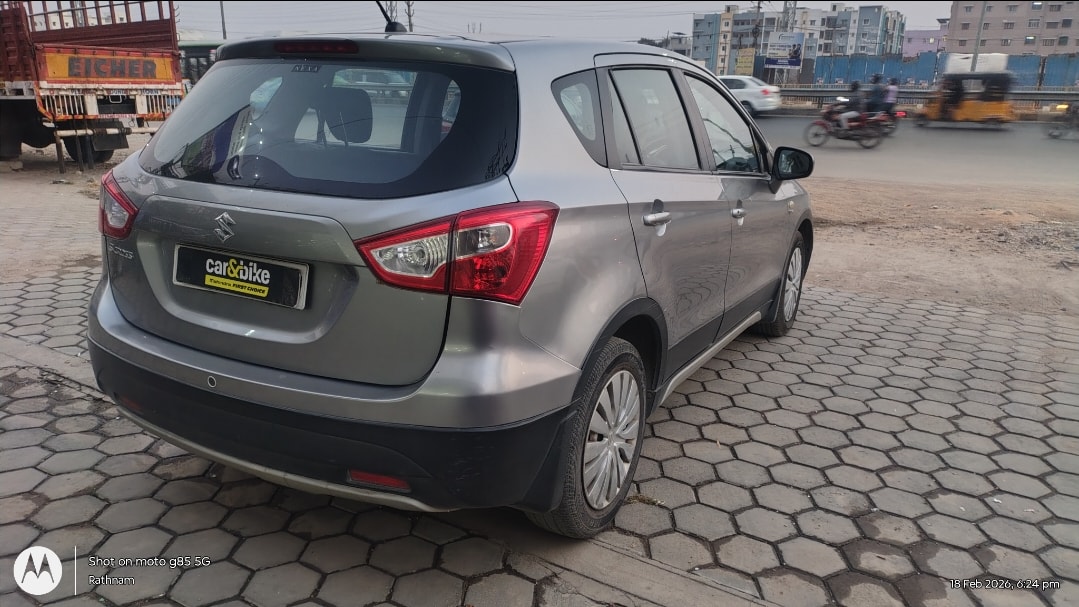 S-Cross image 5 S-Cross image 5