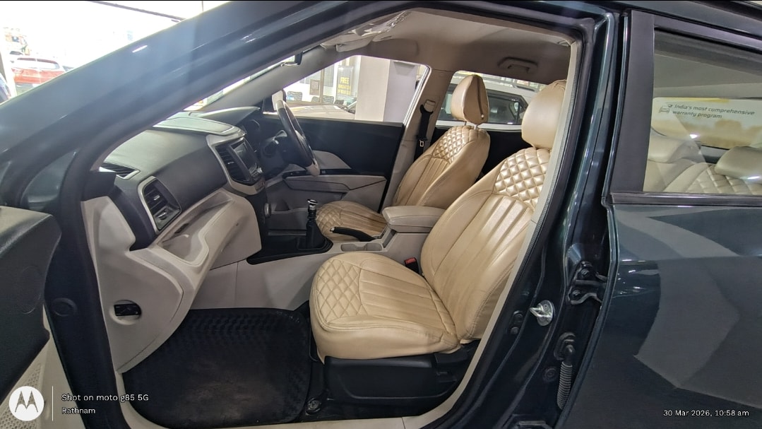 XUV300 image 15 XUV300 image 15