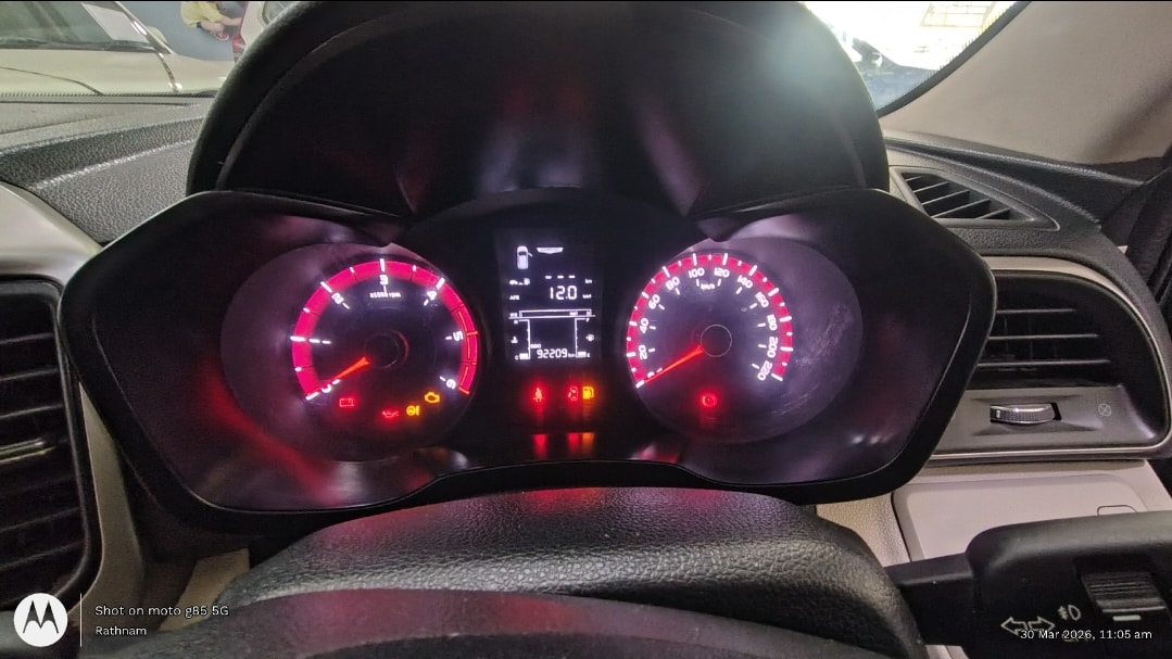 XUV300 image 11 XUV300 image 11