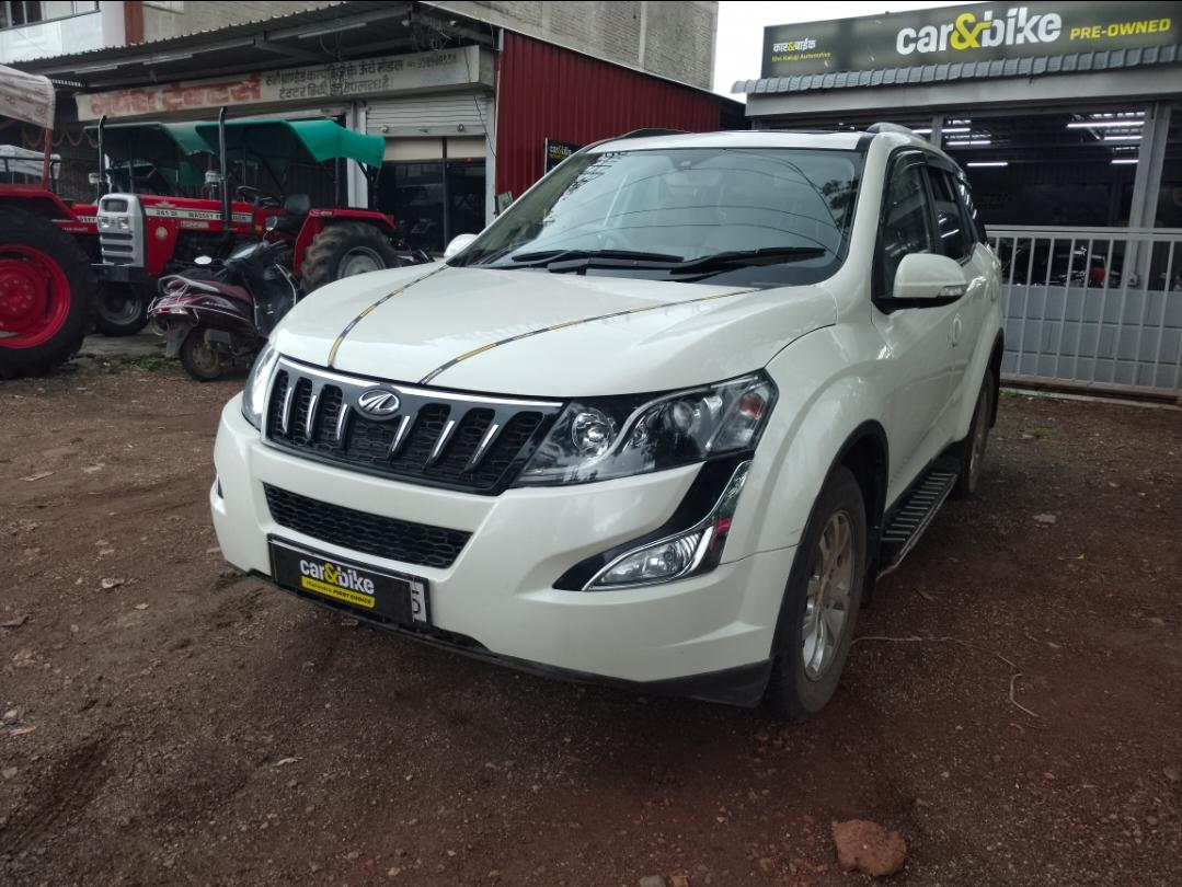 2018 महिंद्रा एक्सयूवी500 W10 FWD 2018 महिंद्रा एक्सयूवी500 W10 FWD