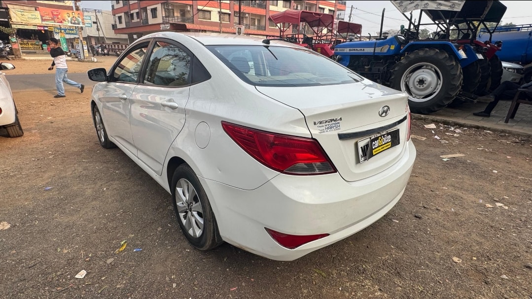 Used 2015 Hyundai Verna Used 2015 Hyundai Verna