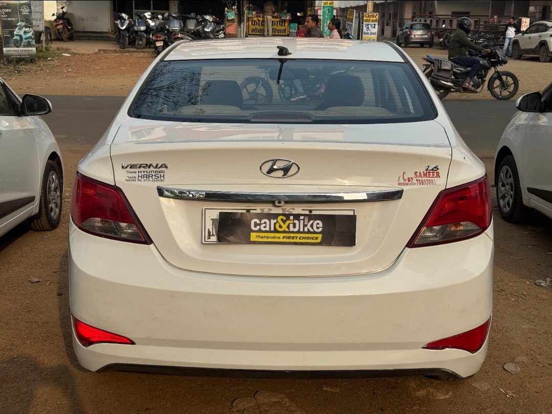 Used 2015 Hyundai Verna Used 2015 Hyundai Verna