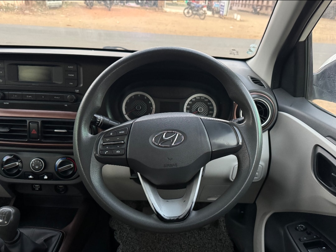 Used 2020 Hyundai Aura Used 2020 Hyundai Aura