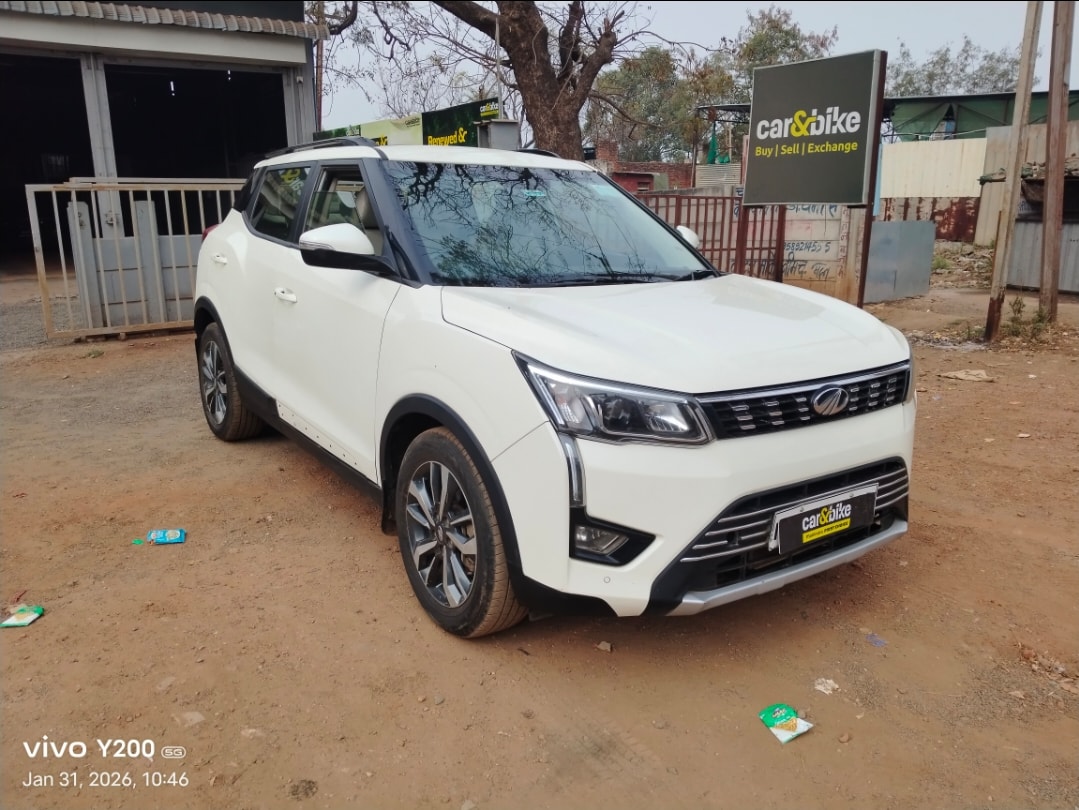 XUV300 image 7 XUV300 image 7