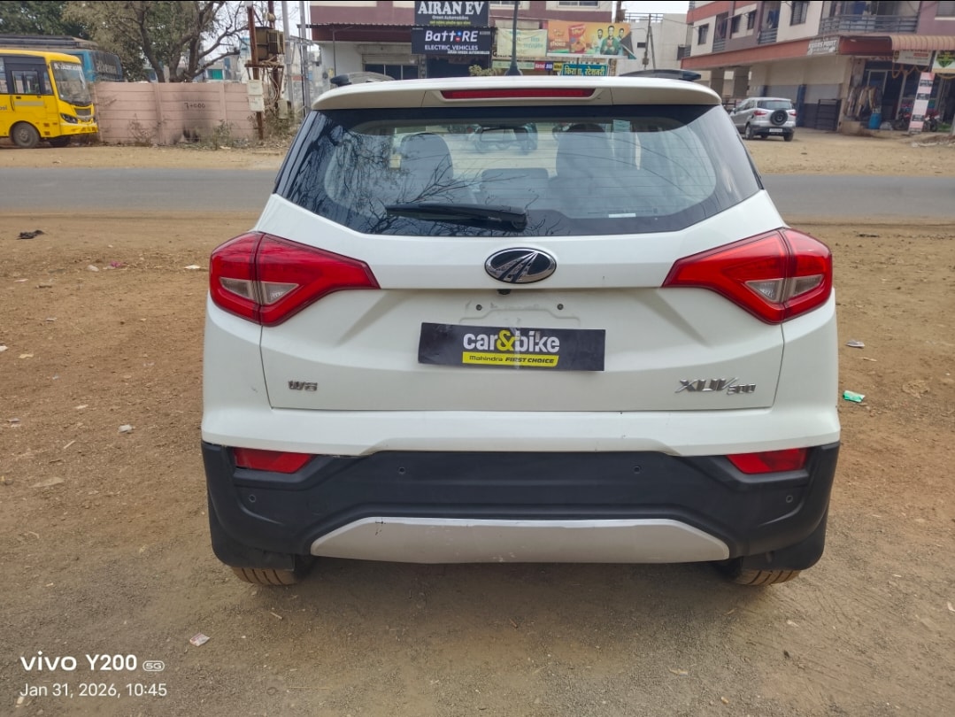 XUV300 image 4 XUV300 image 4