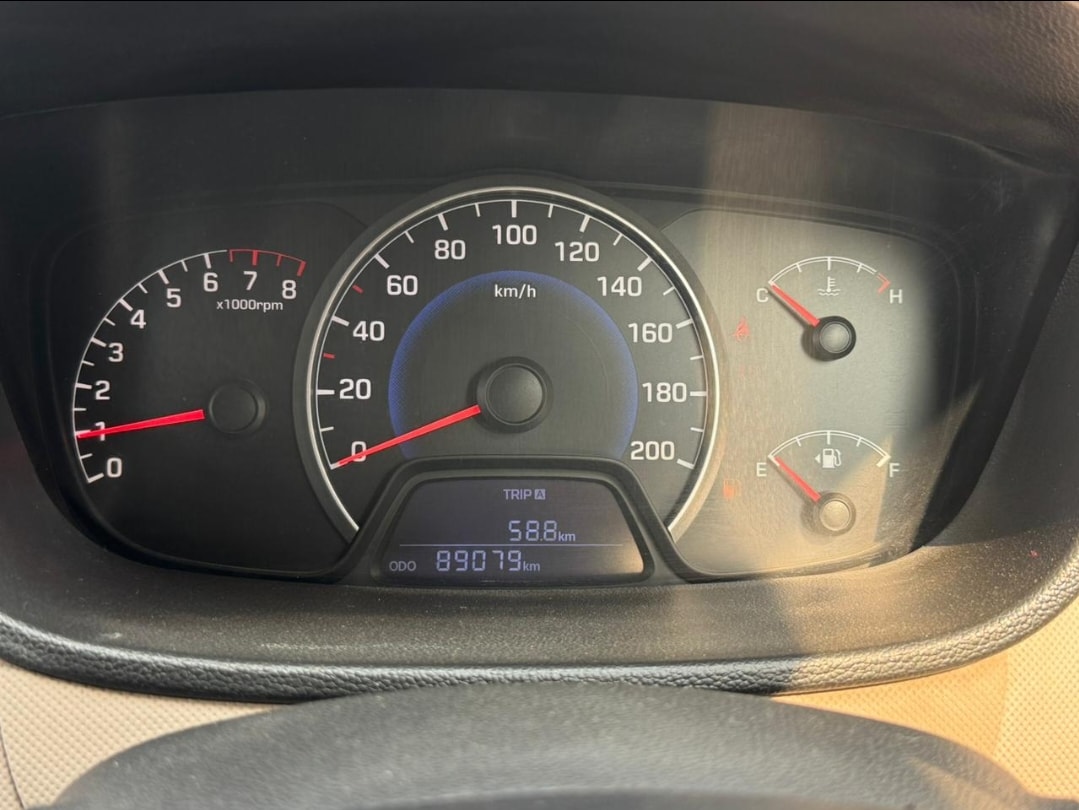 Grand i10 image 10 Grand i10 image 10