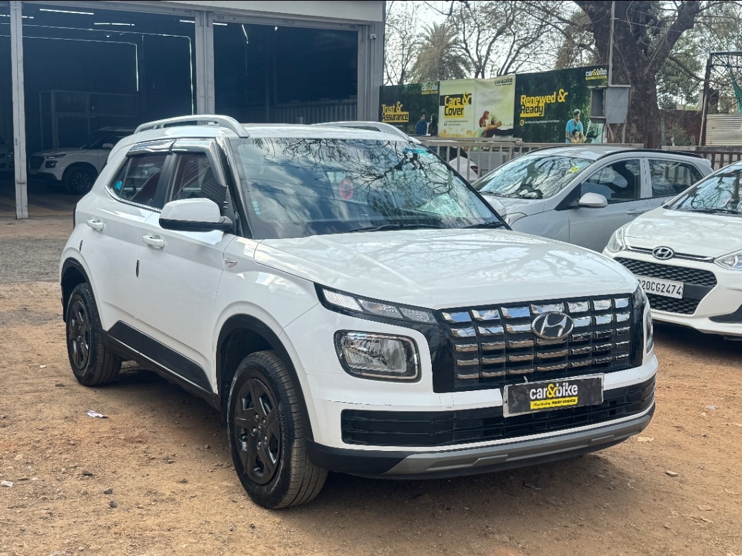 Used 2023 Hyundai Venue Used 2023 Hyundai Venue