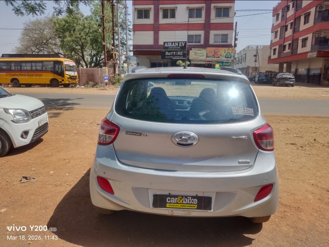 Grand i10 image 4 Grand i10 image 4