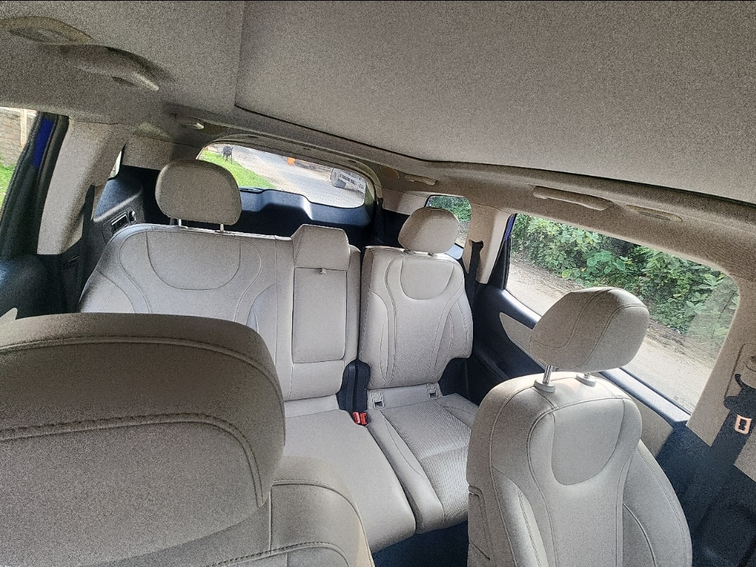 Used 2022 Mahindra XUV700 Used 2022 Mahindra XUV700