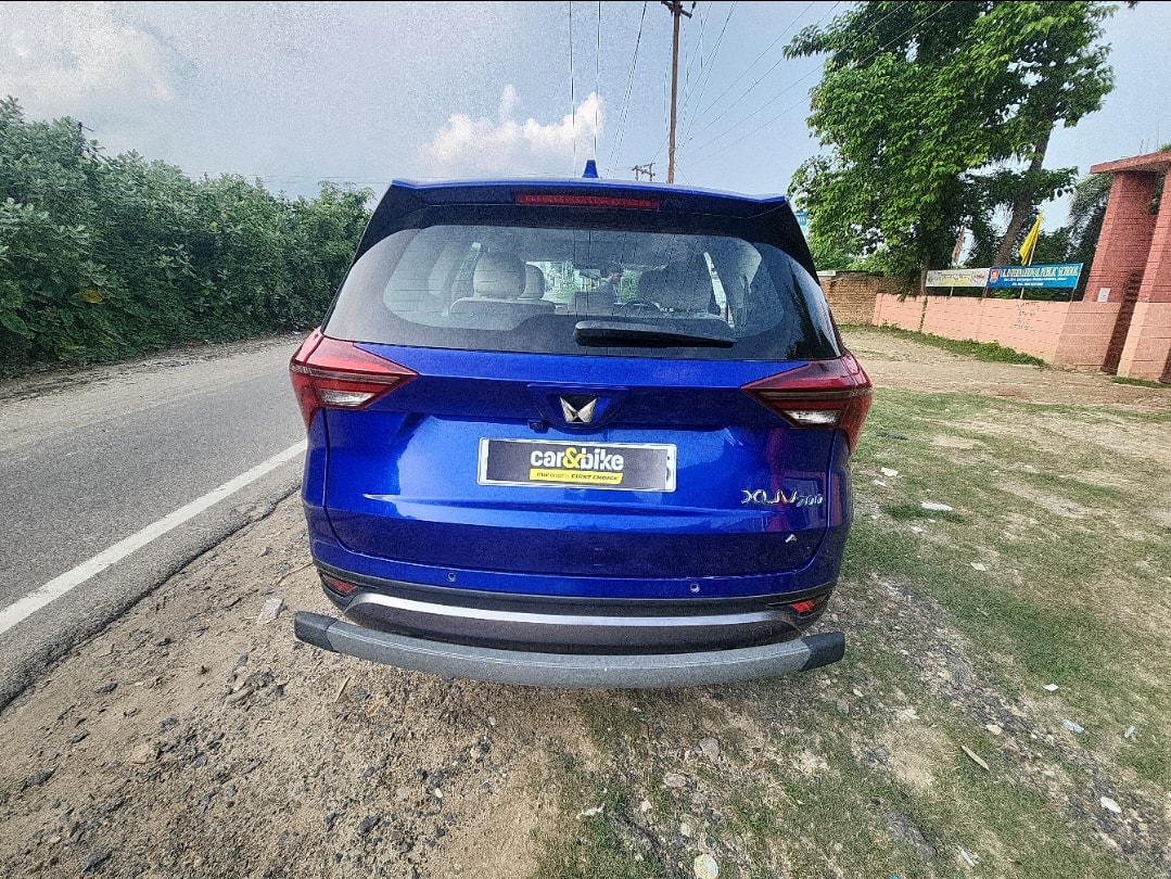 Used 2022 Mahindra XUV700 Used 2022 Mahindra XUV700