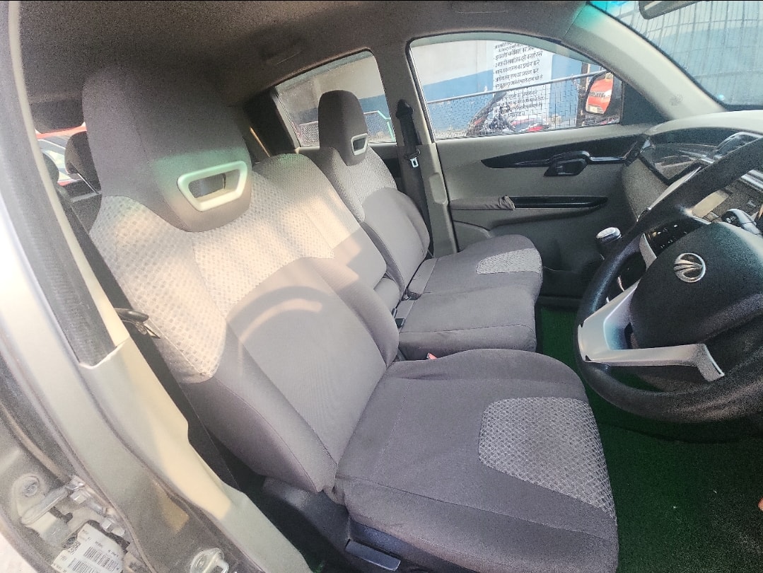 Used 2016 Mahindra KUV100 Used 2016 Mahindra KUV100