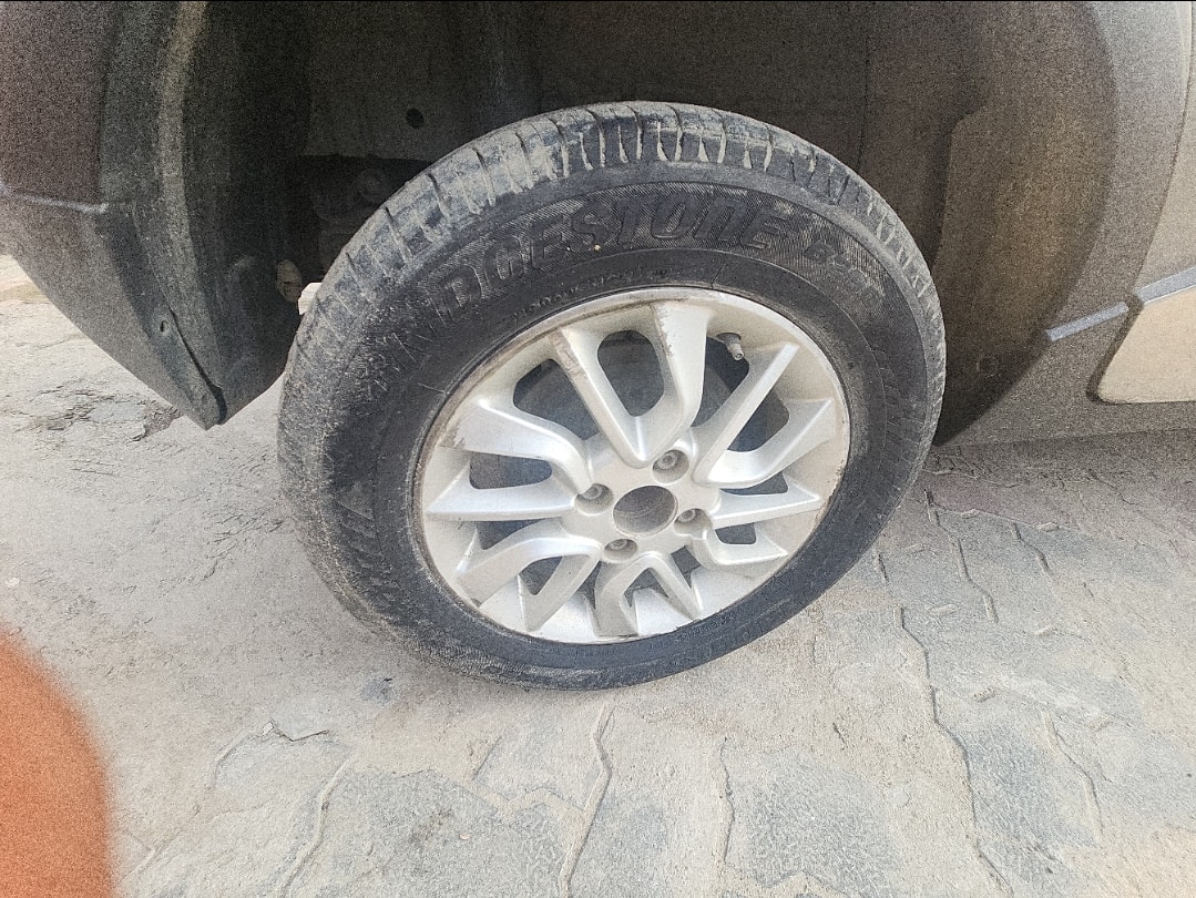 Used 2016 Mahindra KUV100 Used 2016 Mahindra KUV100