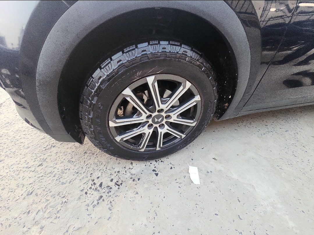 XUV700 image 9 XUV700 image 9