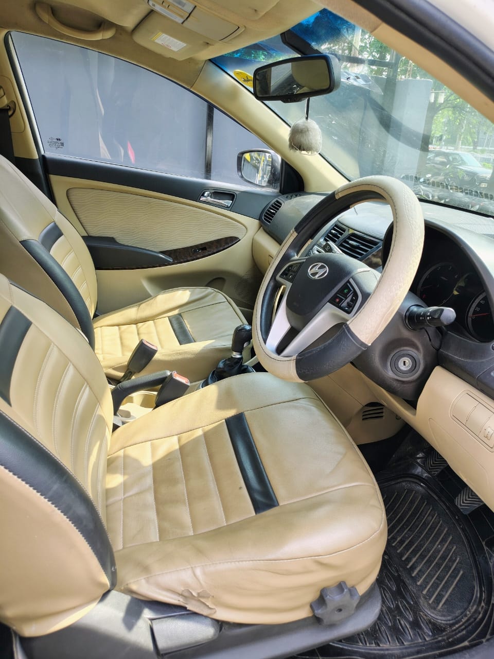 Used 2014 Hyundai Fluidic Verna Used 2014 Hyundai Fluidic Verna