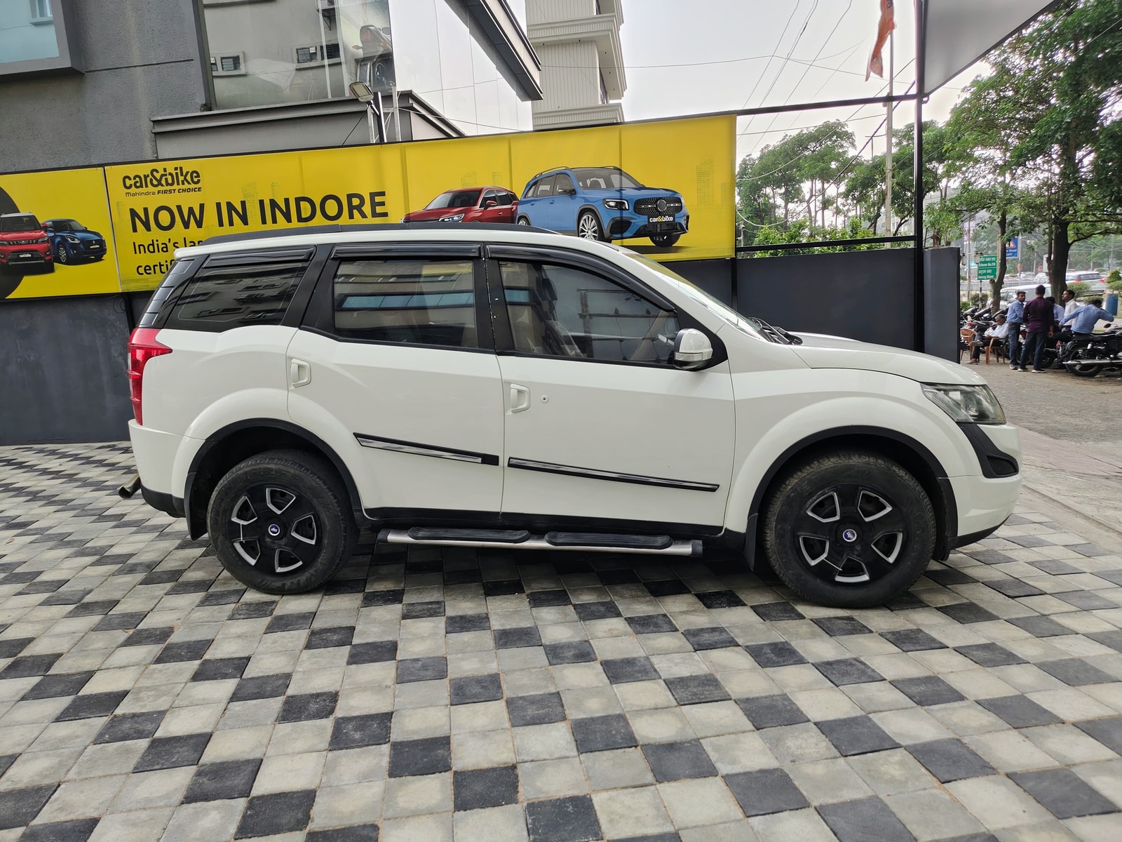 Used 2016 Mahindra XUV500 Used 2016 Mahindra XUV500