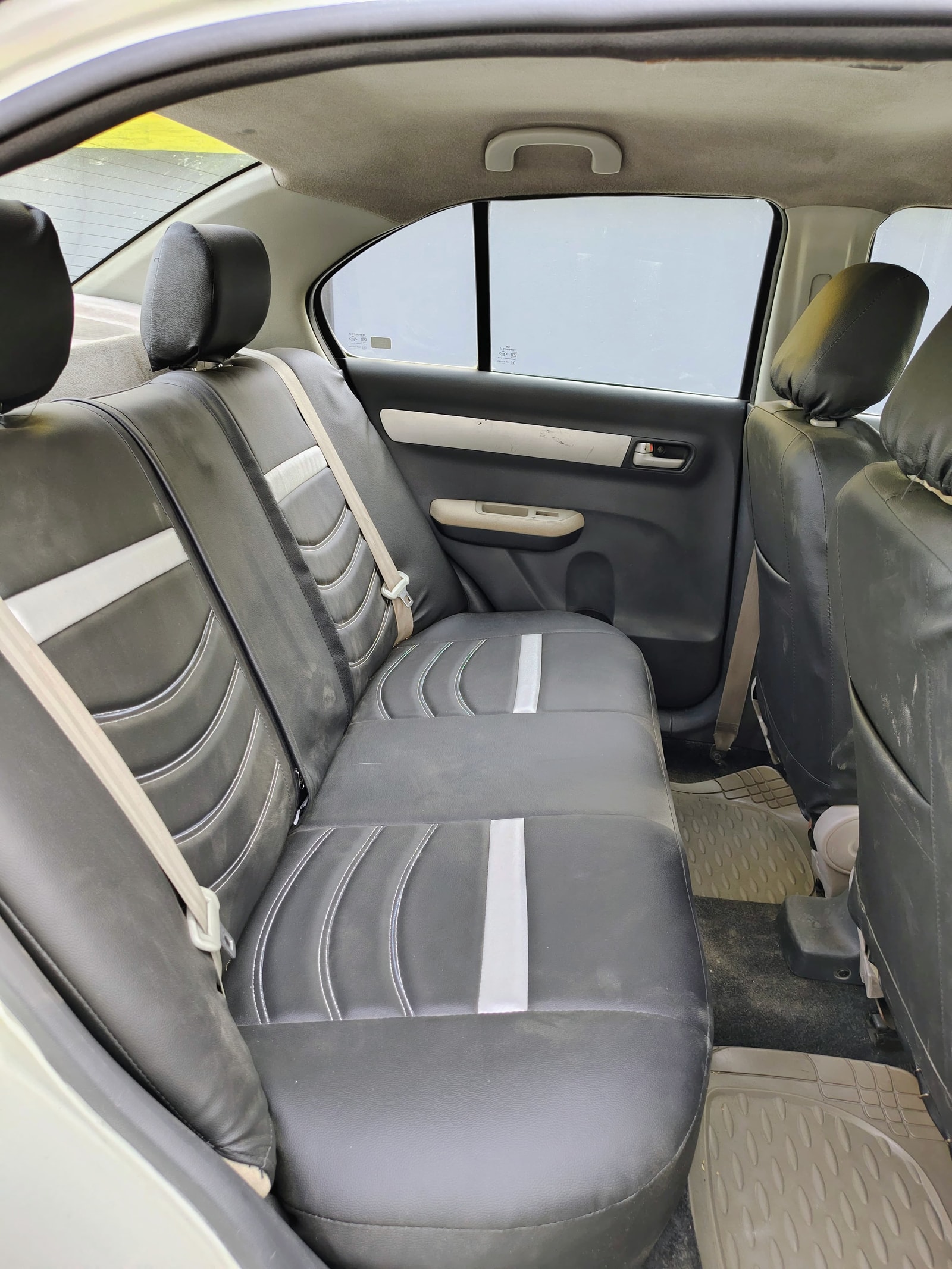 Used 2011 Maruti Suzuki Swift DZire Used 2011 Maruti Suzuki Swift DZire