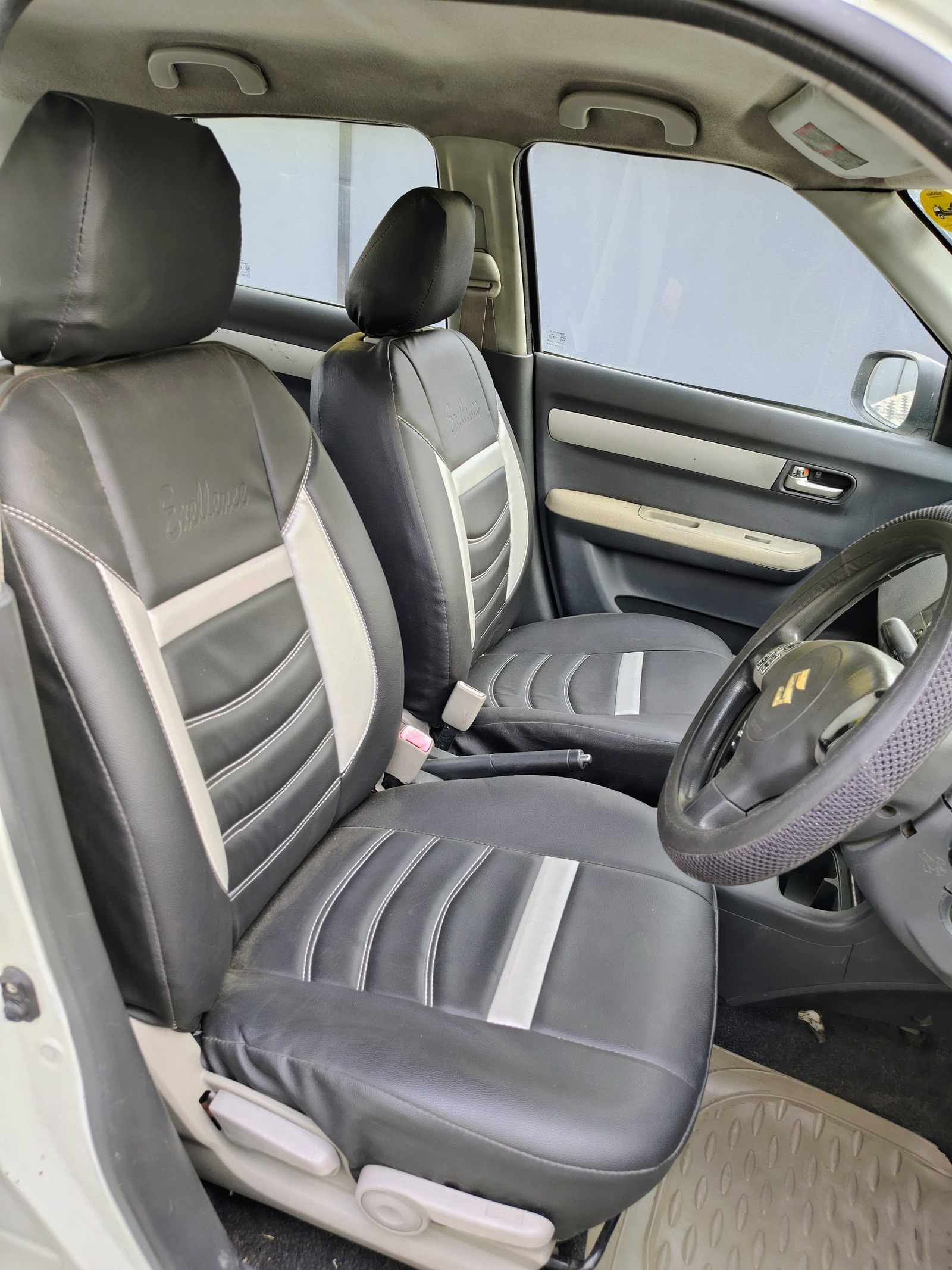 Used 2011 Maruti Suzuki Swift DZire Used 2011 Maruti Suzuki Swift DZire