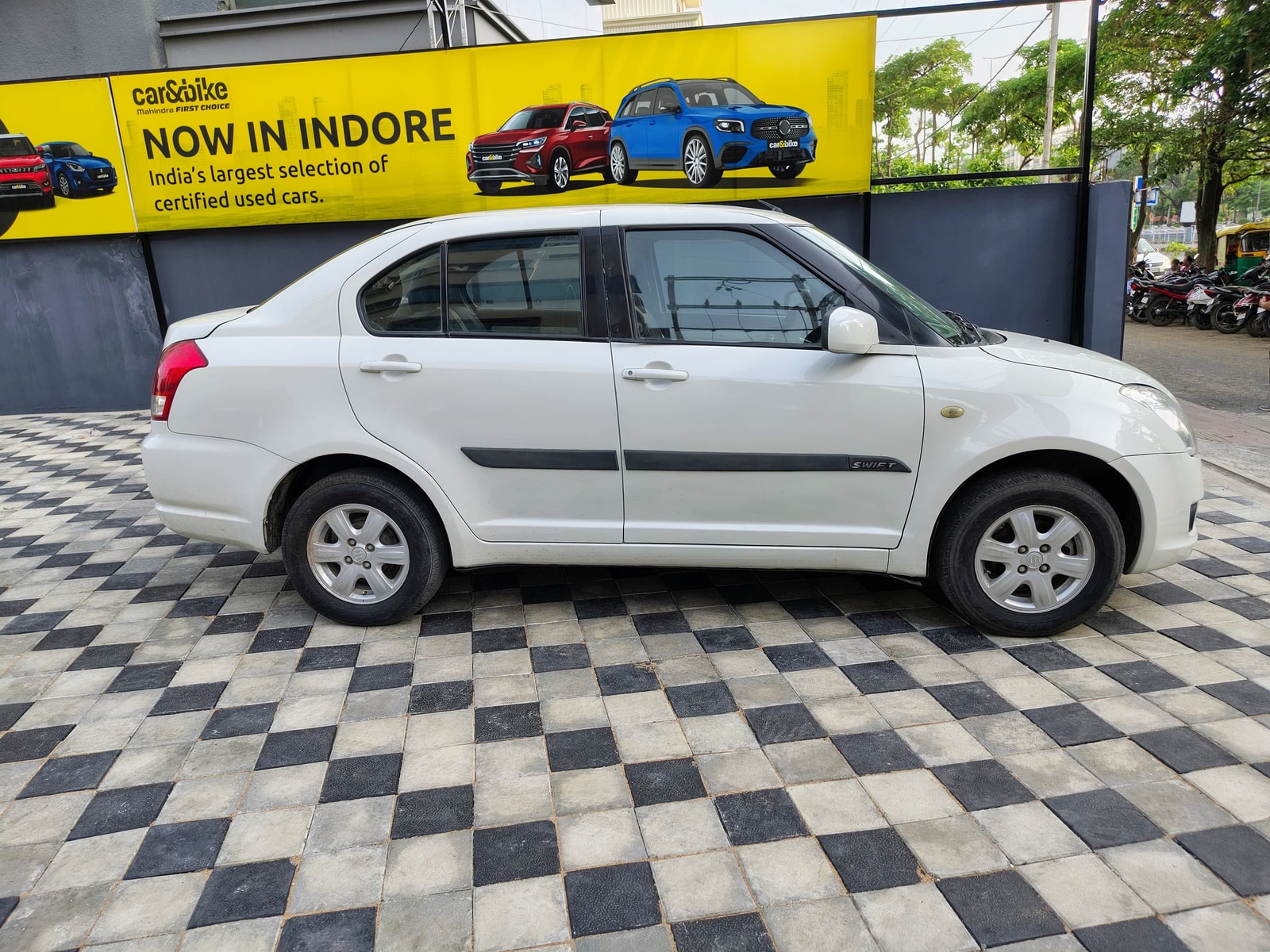 Used 2011 Maruti Suzuki Swift DZire Used 2011 Maruti Suzuki Swift DZire