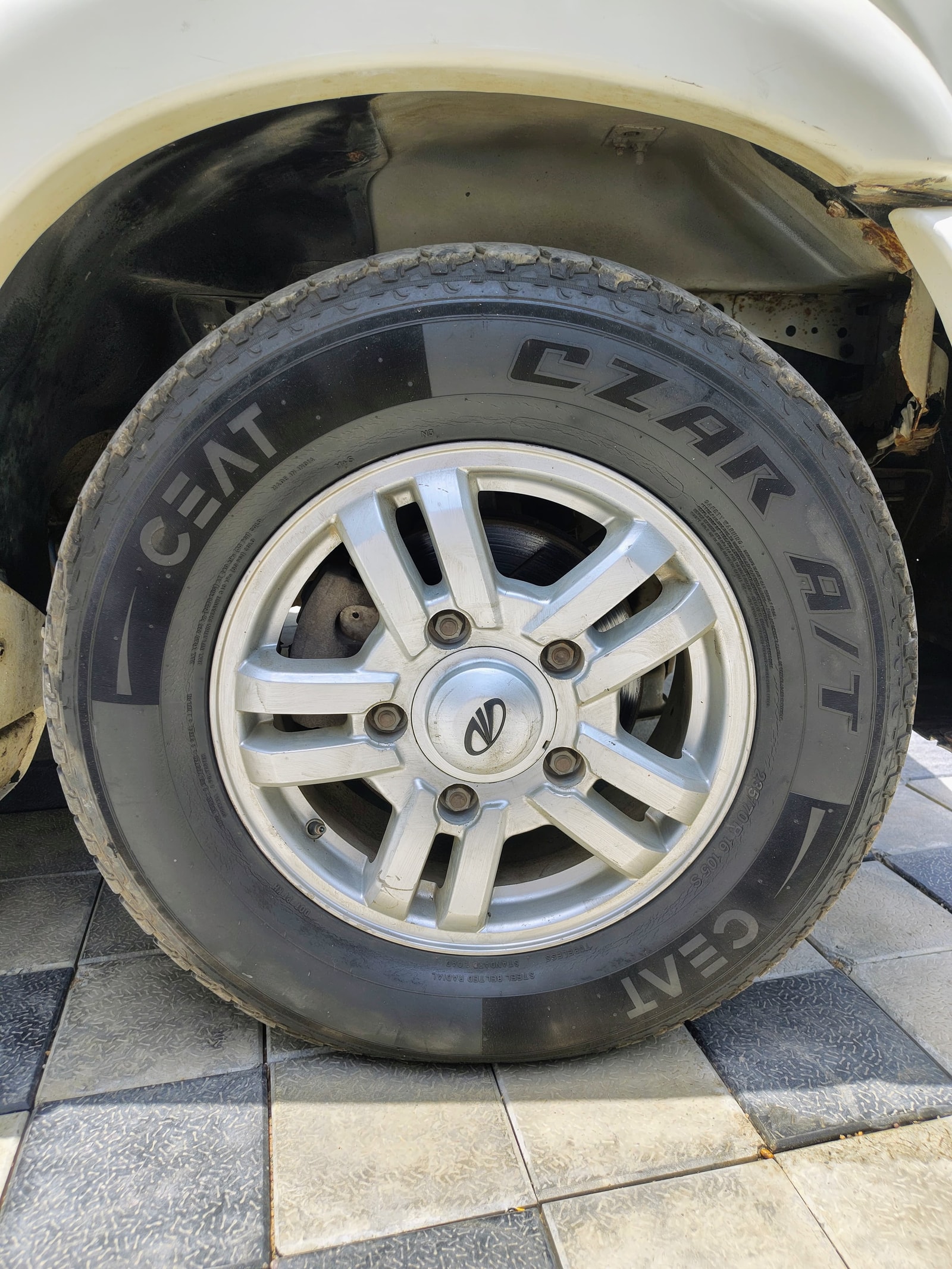 Used 2011 Mahindra Scorpio Used 2011 Mahindra Scorpio