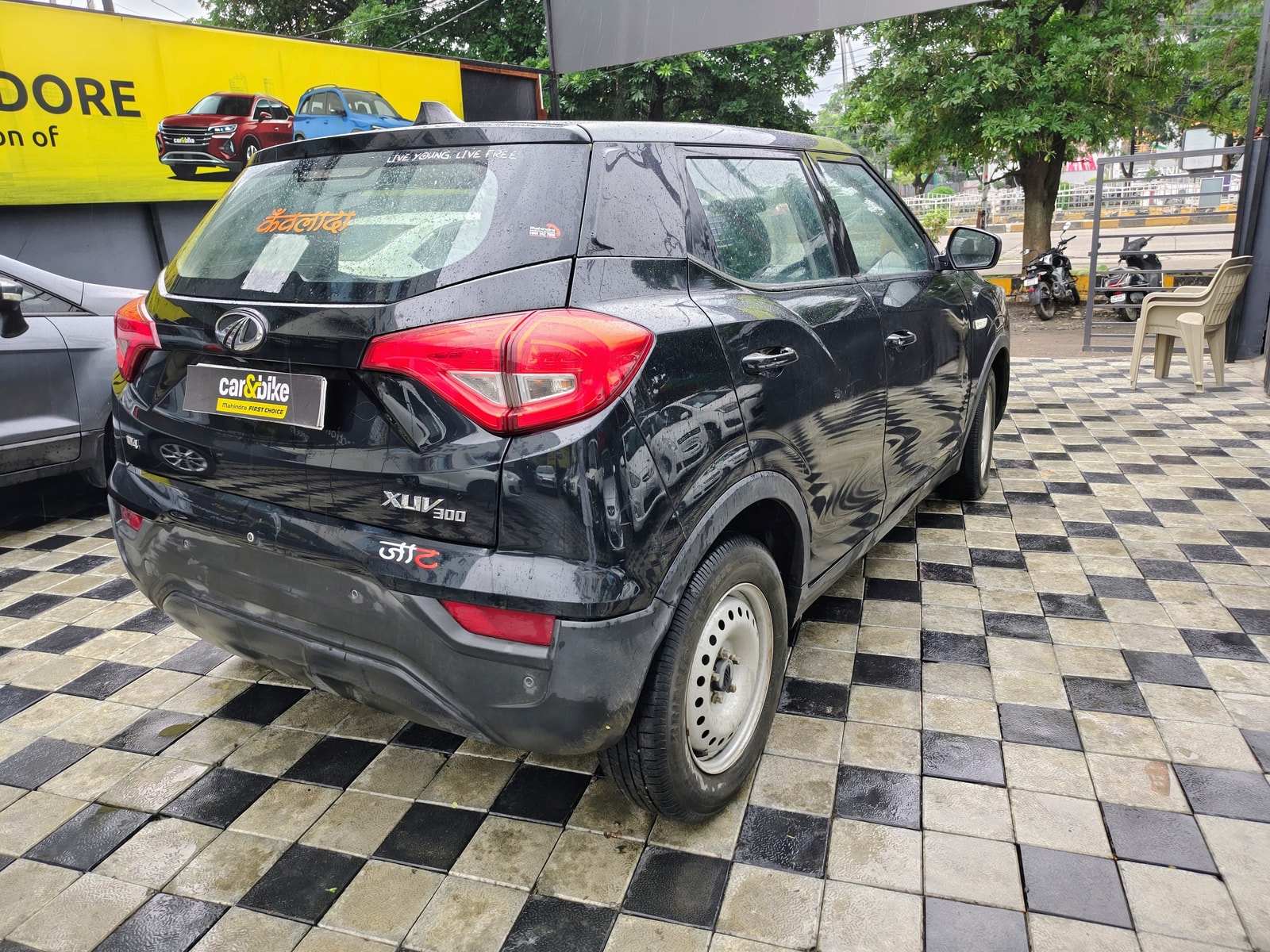 Used 2020 Mahindra XUV300 Used 2020 Mahindra XUV300