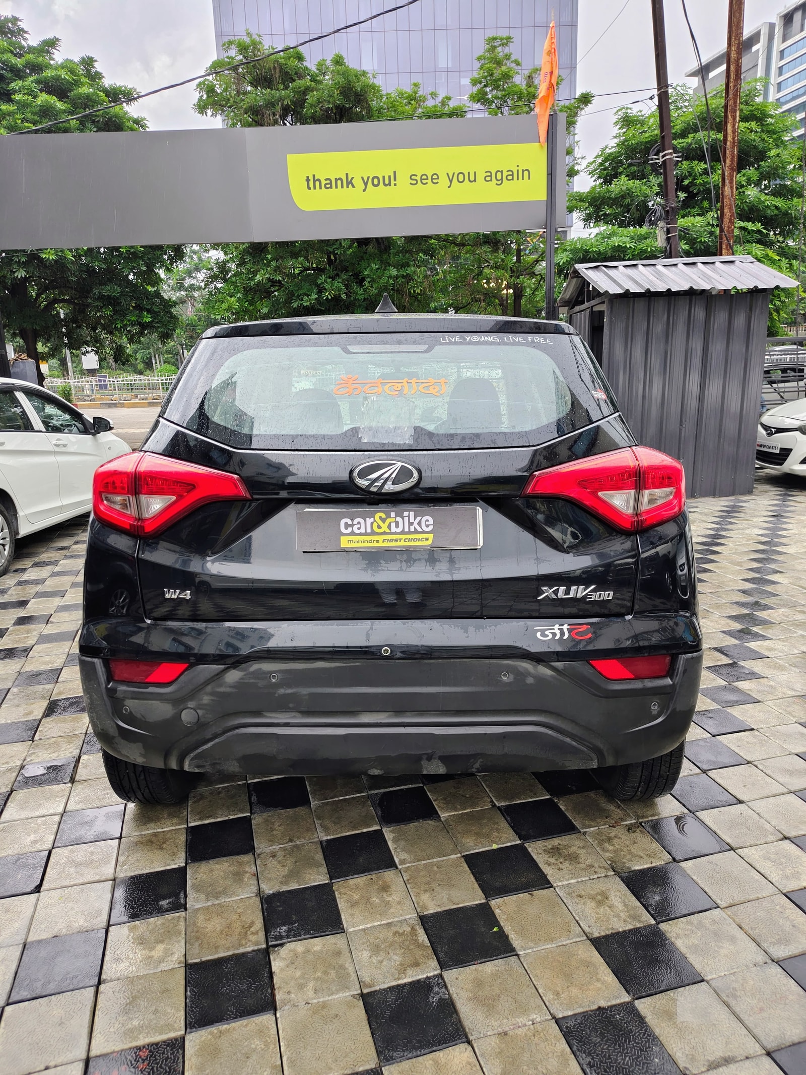 Used 2020 Mahindra XUV300 Used 2020 Mahindra XUV300