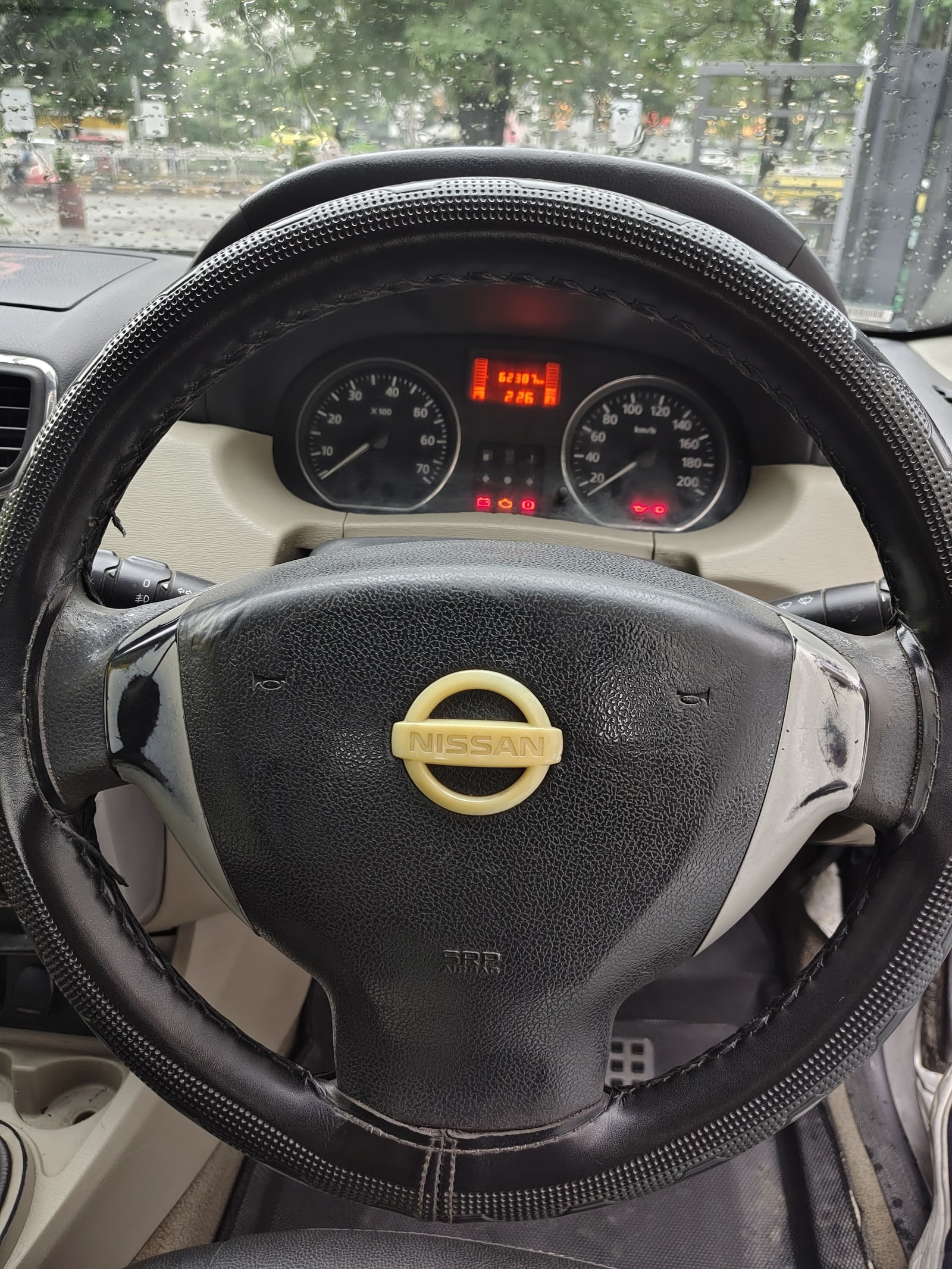 Used 2014 Nissan Terrano Used 2014 Nissan Terrano