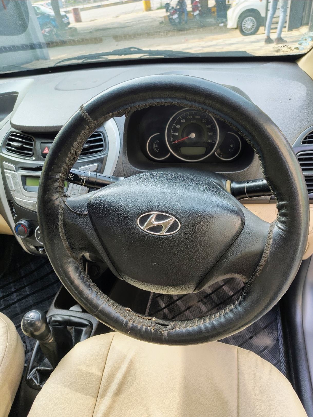 Used 2012 Hyundai EON Used 2012 Hyundai EON