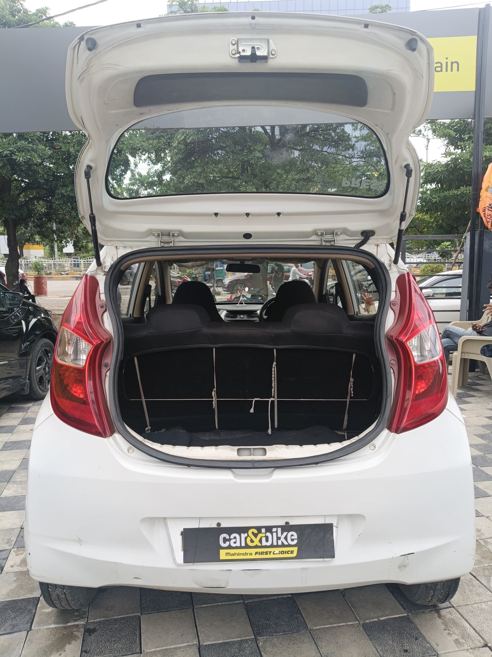 Used 2017 Hyundai EON Used 2017 Hyundai EON