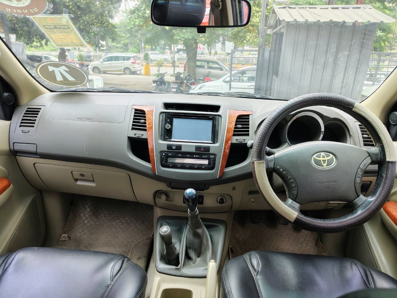 Used 2011 Toyota Fortuner Used 2011 Toyota Fortuner