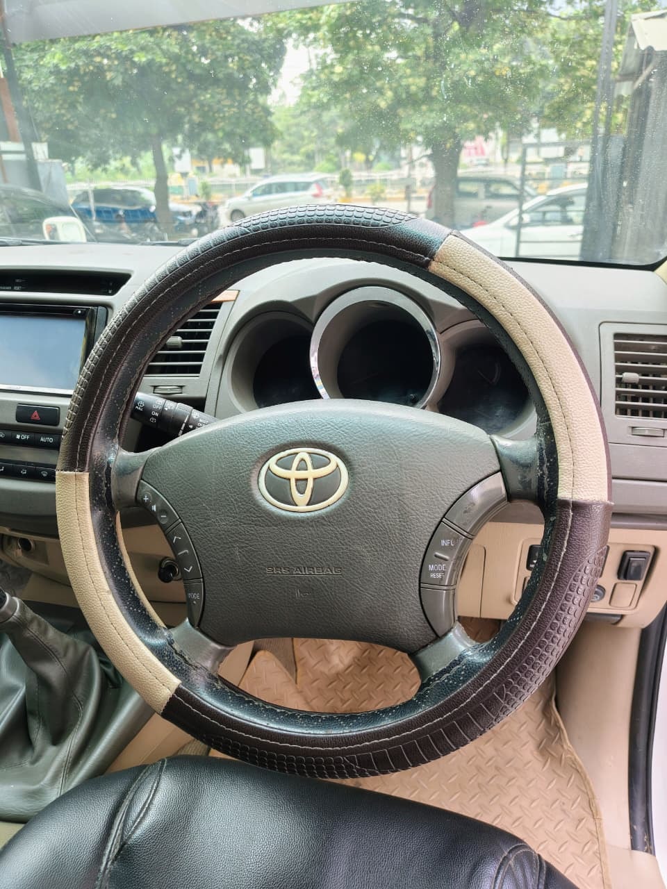 Used 2011 Toyota Fortuner Used 2011 Toyota Fortuner