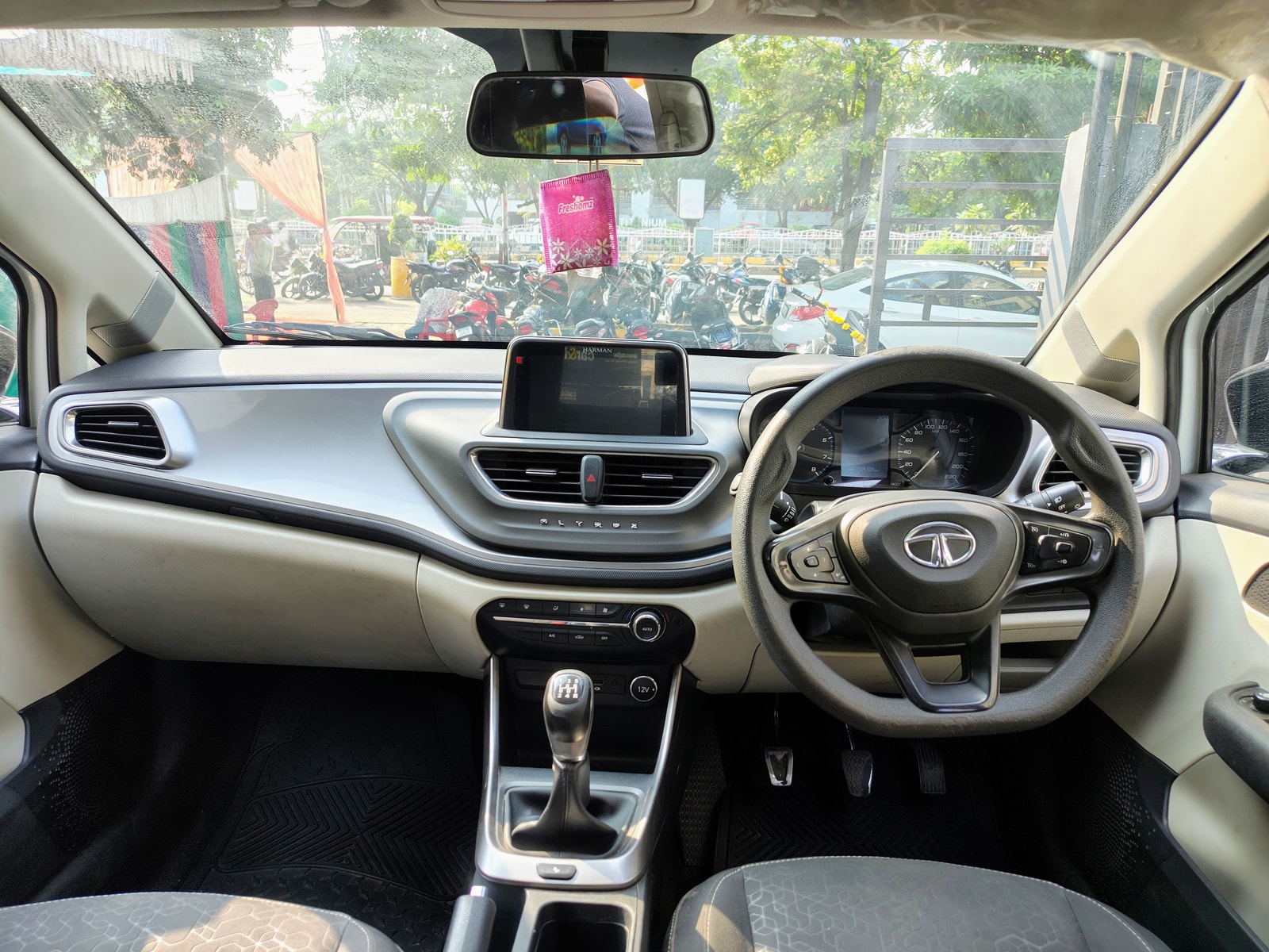 Altroz image 11 Altroz image 11