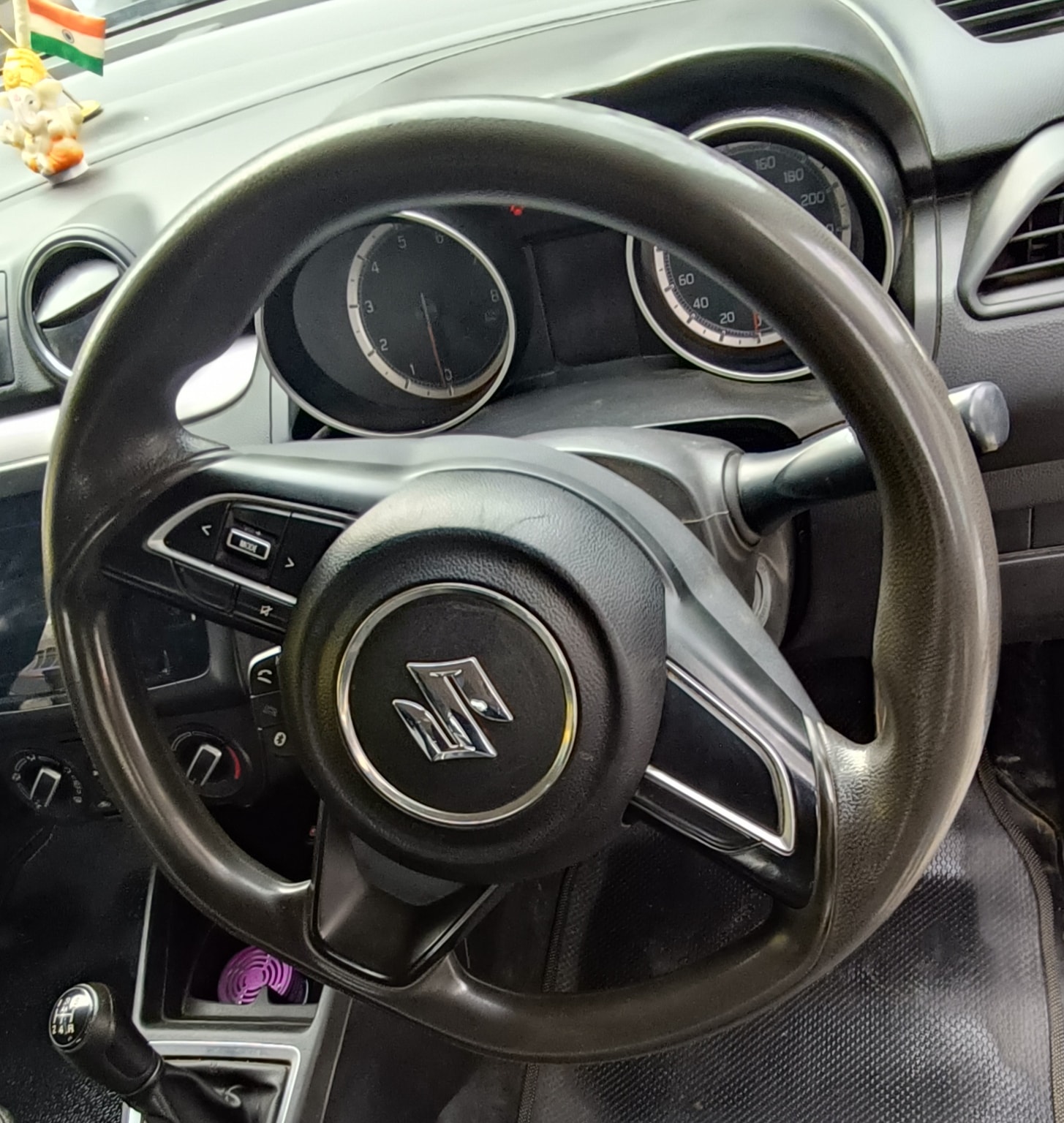 Used 2022 Maruti Suzuki Swift Used 2022 Maruti Suzuki Swift