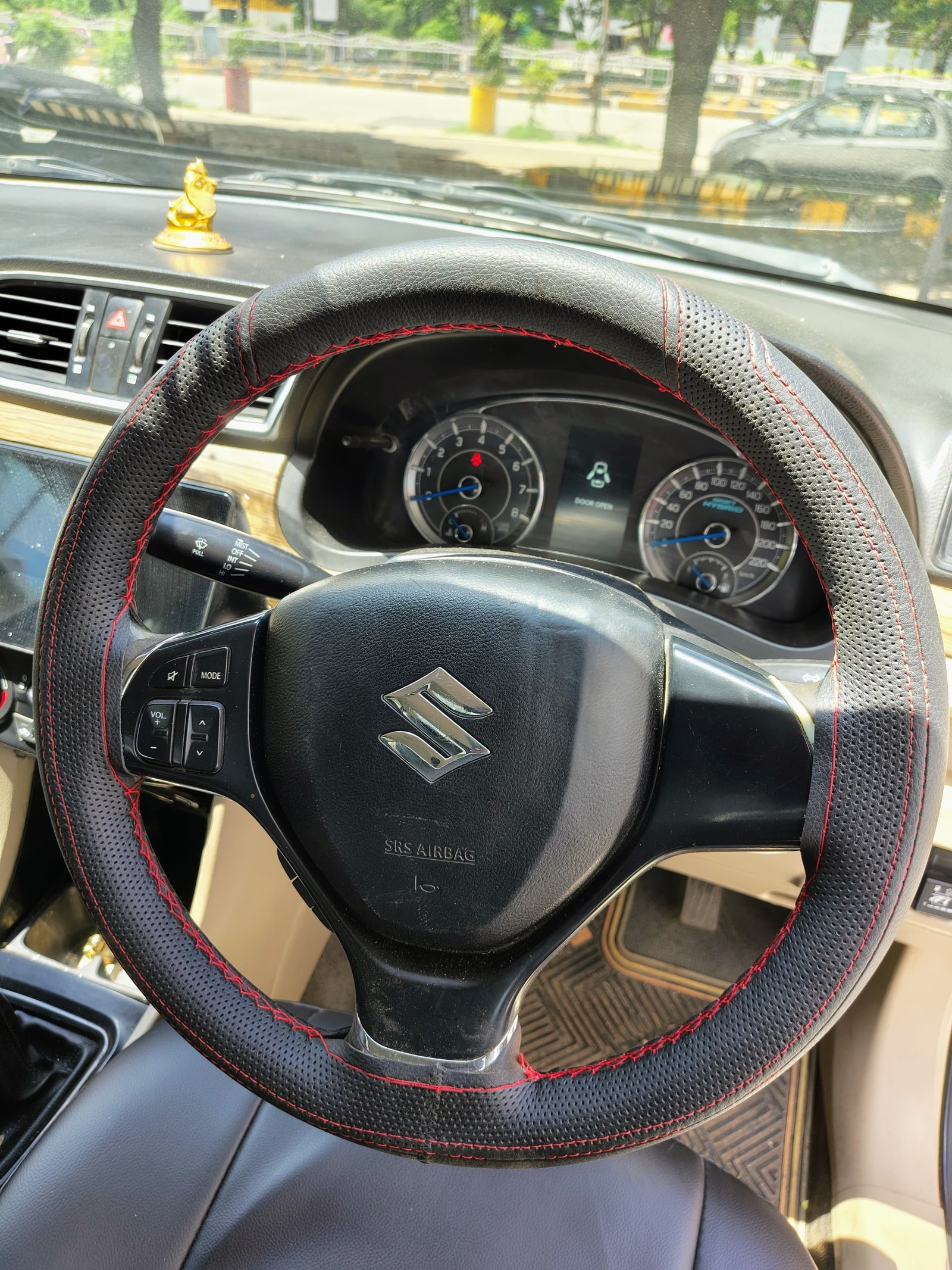 Ciaz image 12 Ciaz image 12