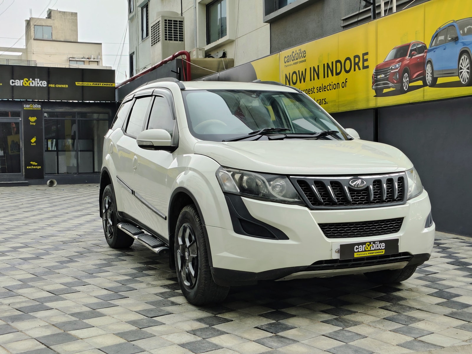 XUV500 image 6 XUV500 image 6