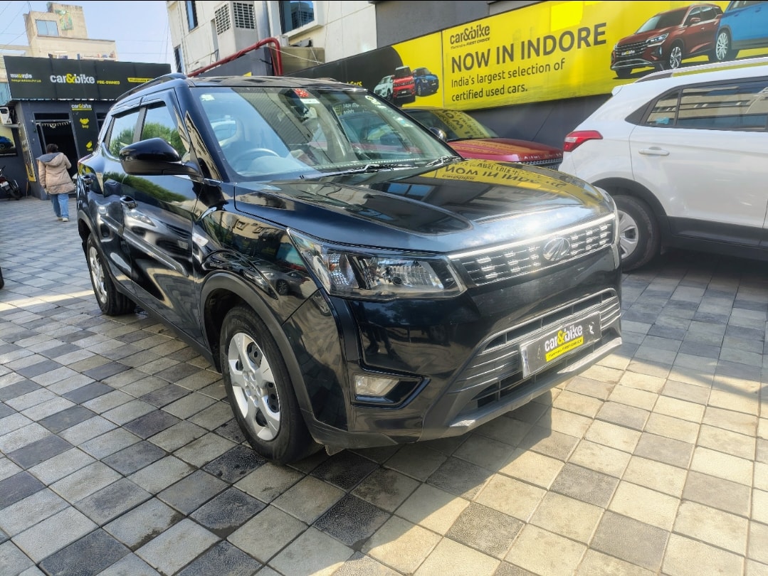 Used 2022 Mahindra XUV300 Used 2022 Mahindra XUV300