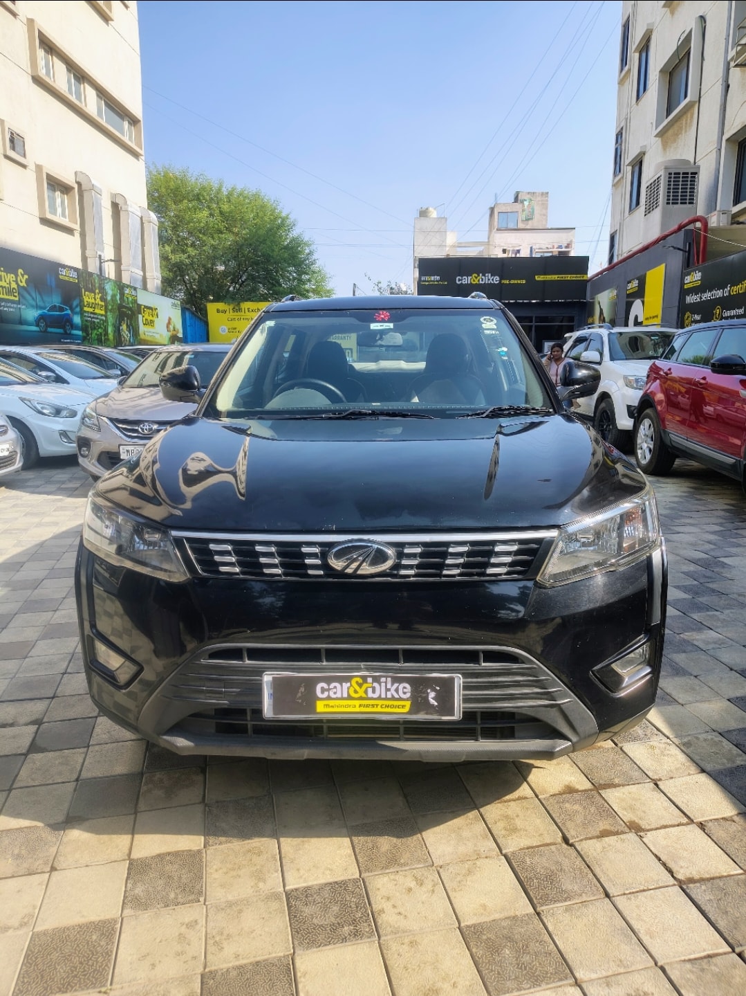 XUV300 image 8 XUV300 image 8