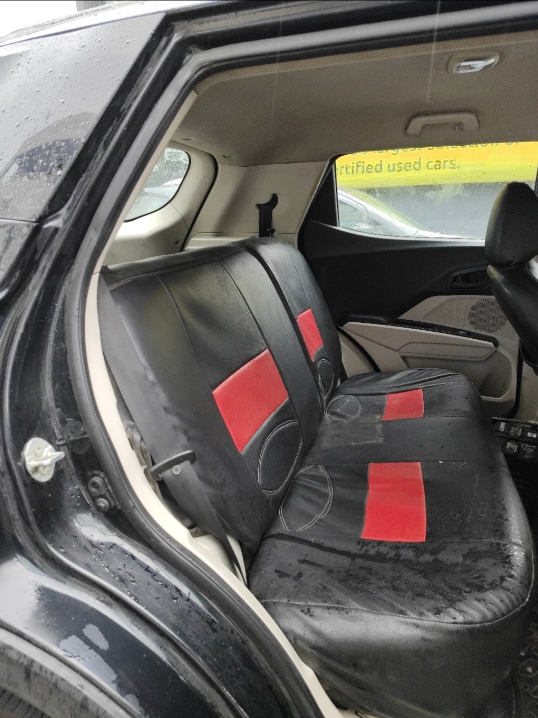 Used 2020 Mahindra XUV300 Used 2020 Mahindra XUV300