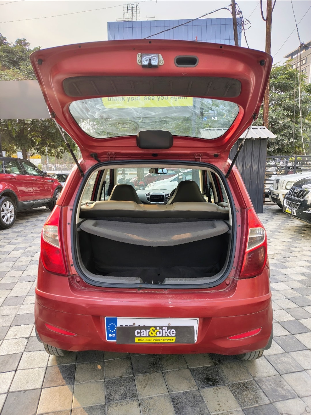 i10 image 10 i10 image 10