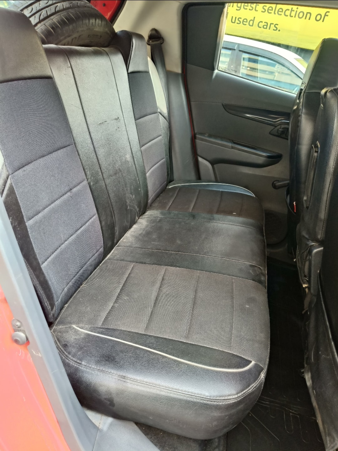 KUV100 image 10 KUV100 image 10