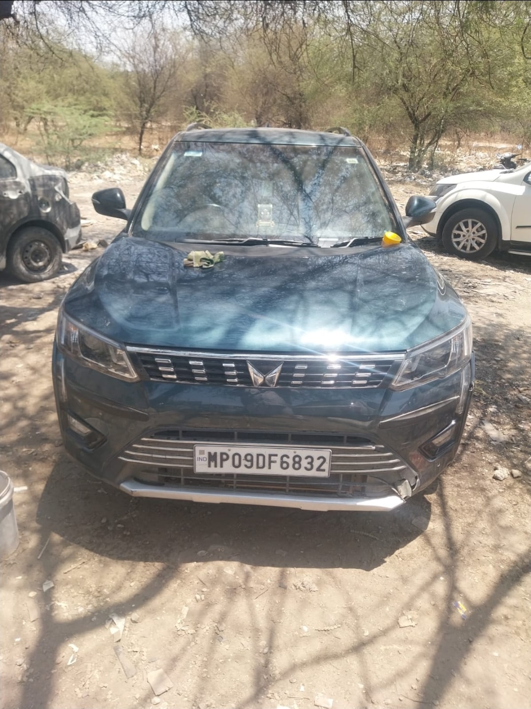 XUV300 image 1 XUV300 image 1