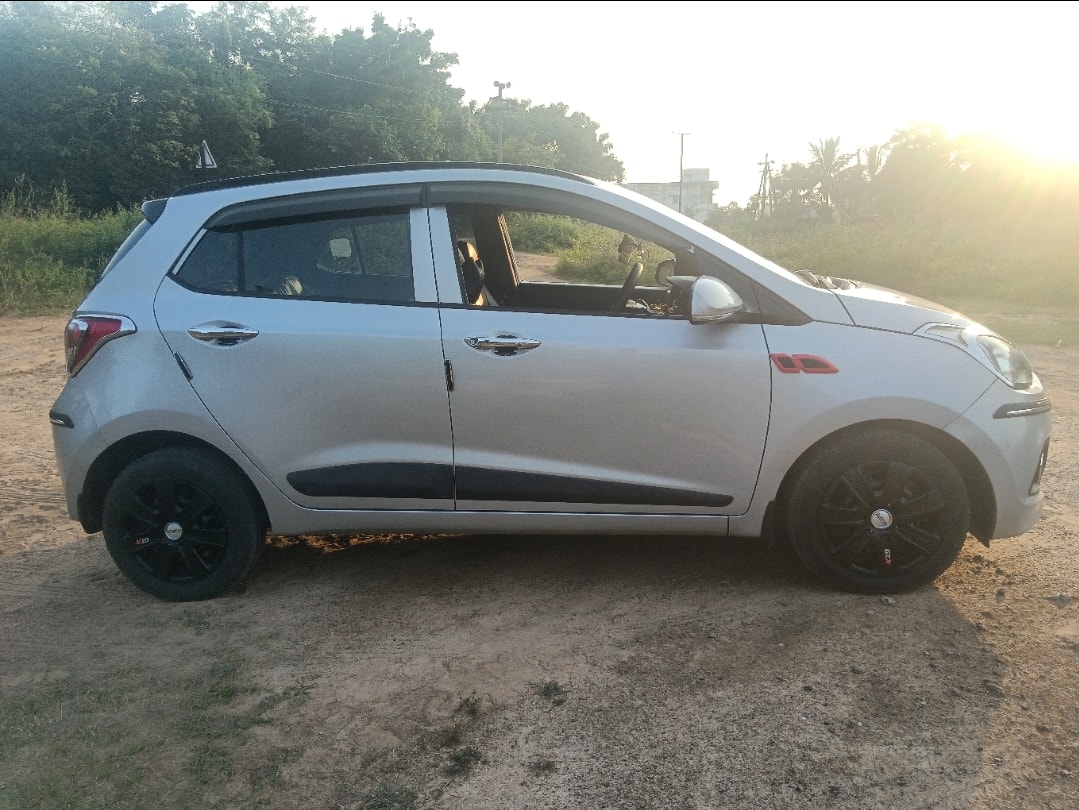 Grand i10 image 6 Grand i10 image 6