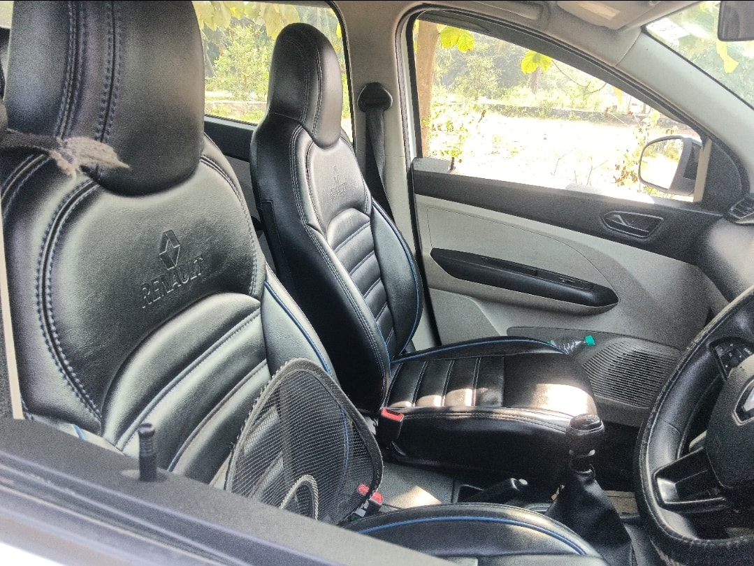 Used 2022 Renault Triber Used 2022 Renault Triber