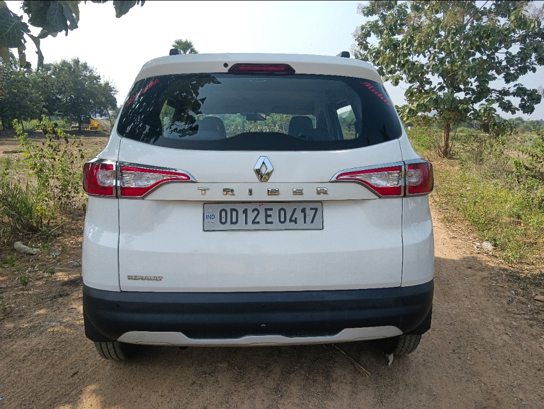 Used 2022 Renault Triber Used 2022 Renault Triber