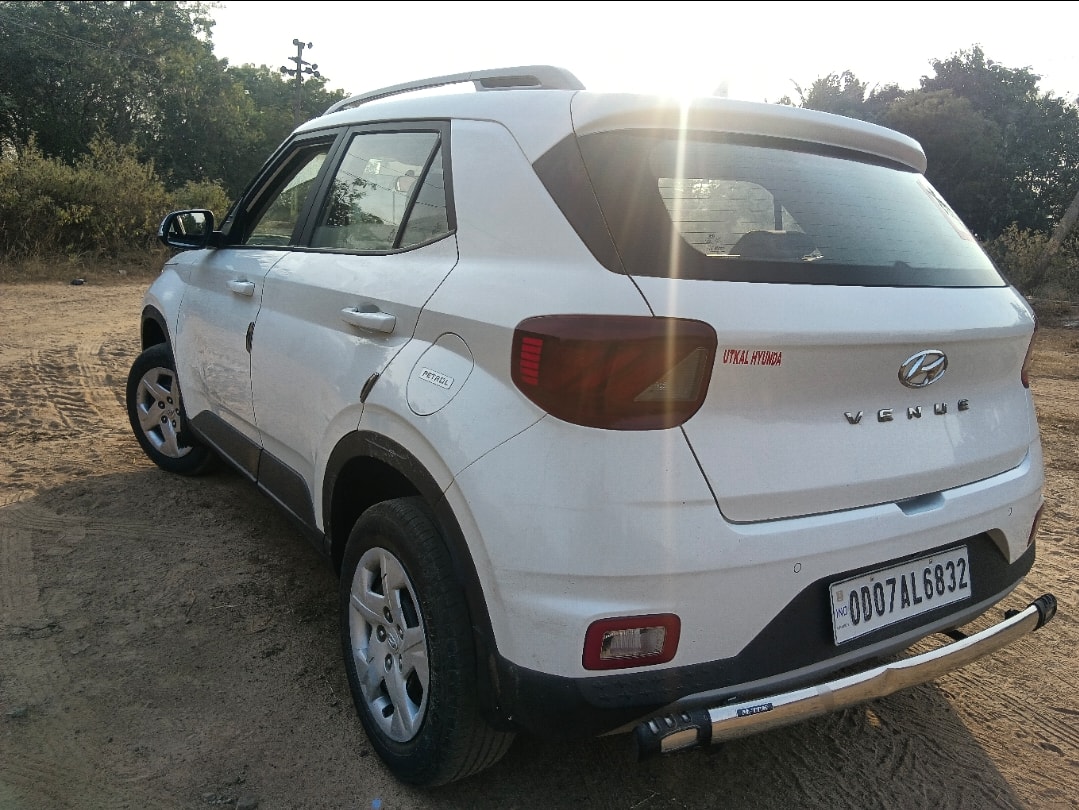 Used 2022 Hyundai Venue Used 2022 Hyundai Venue