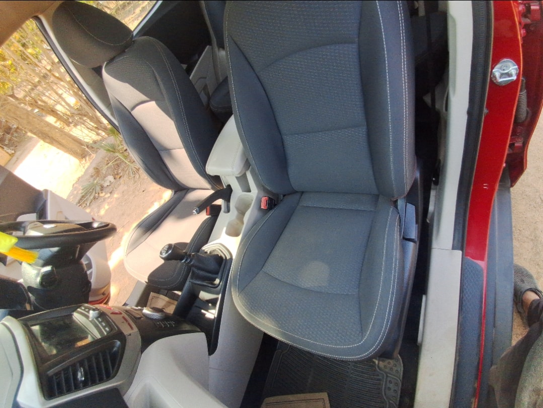 XUV300 image 13 XUV300 image 13